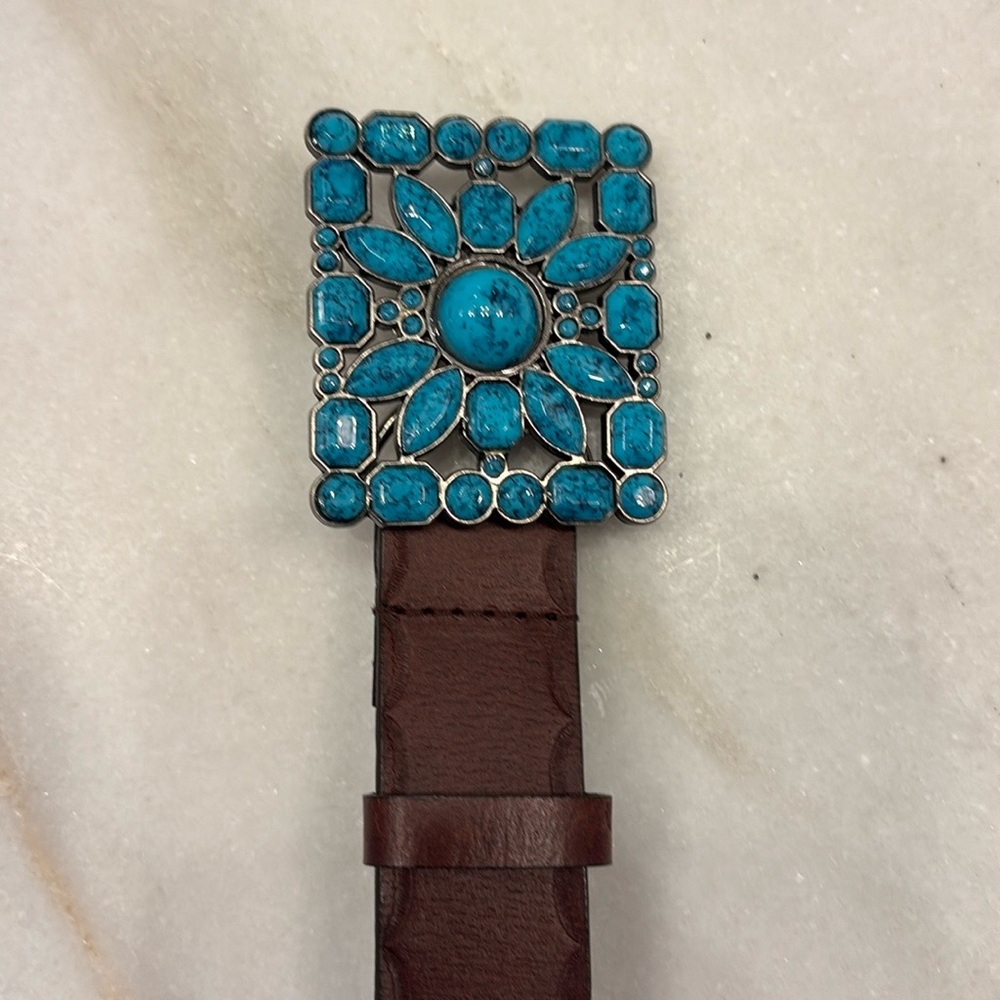 NWT Brown western style belt with turquoise buckle. Size large.